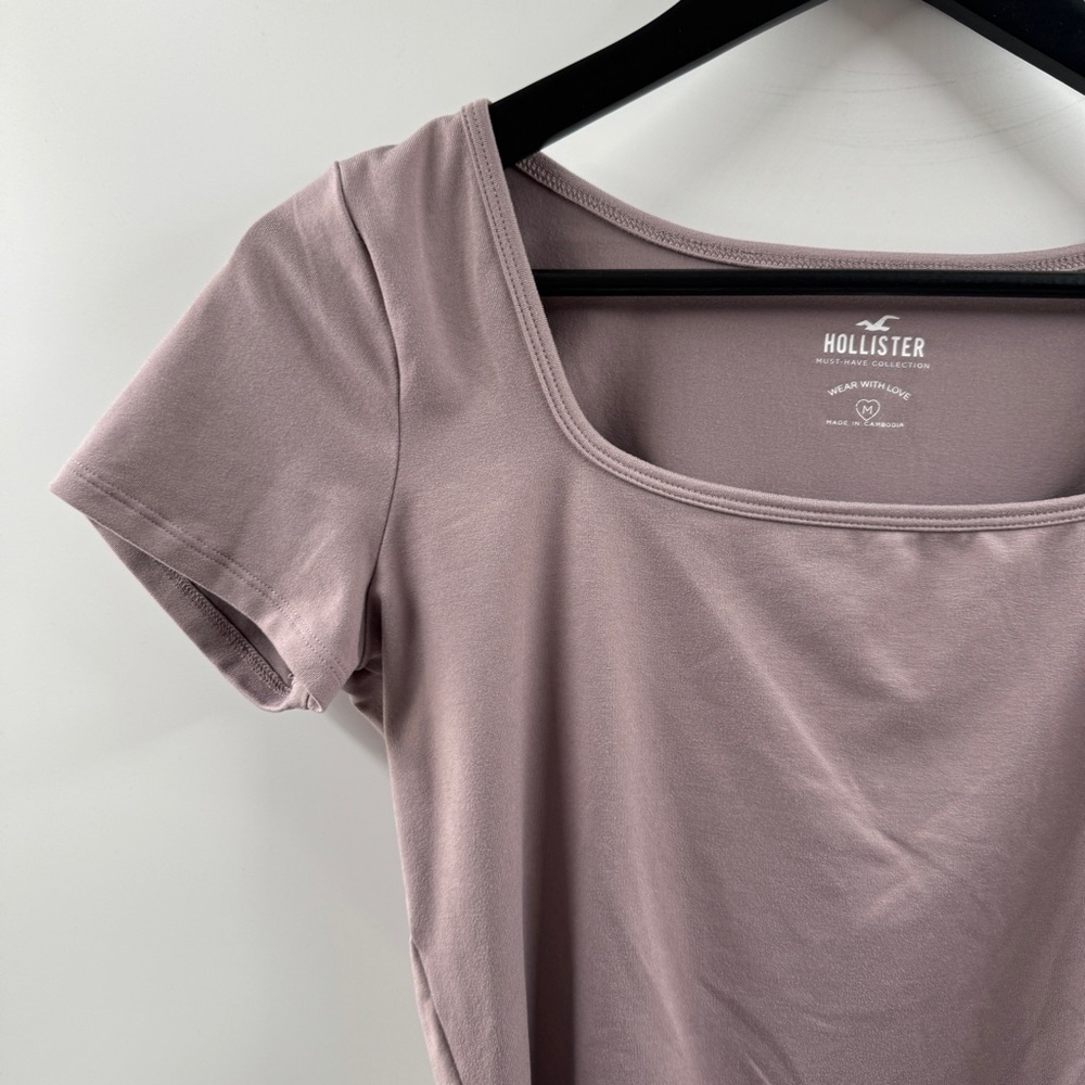 Hollister Must Have Collection Mauve Cropped Square Neck Top Size Medium - Picture 2 of 5